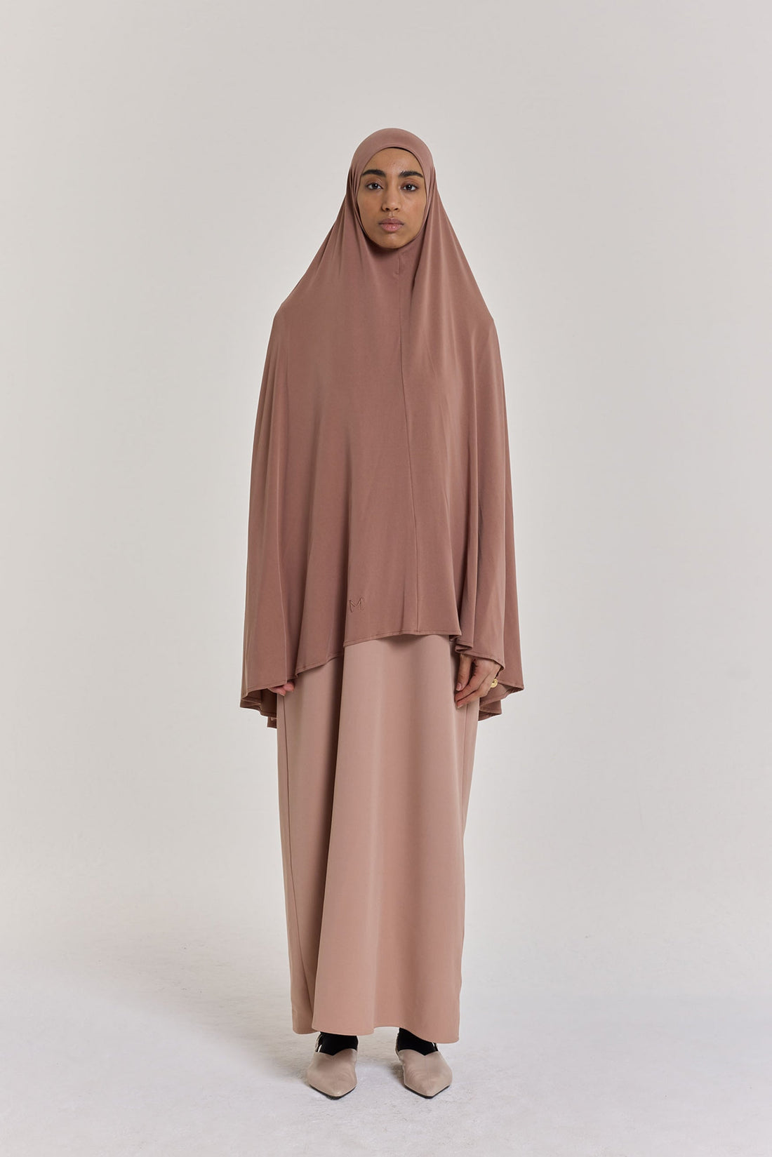 Ademende Khimar | Brons