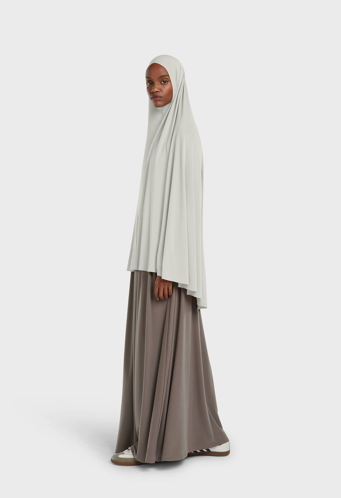 Ademende Khimar | Meteor