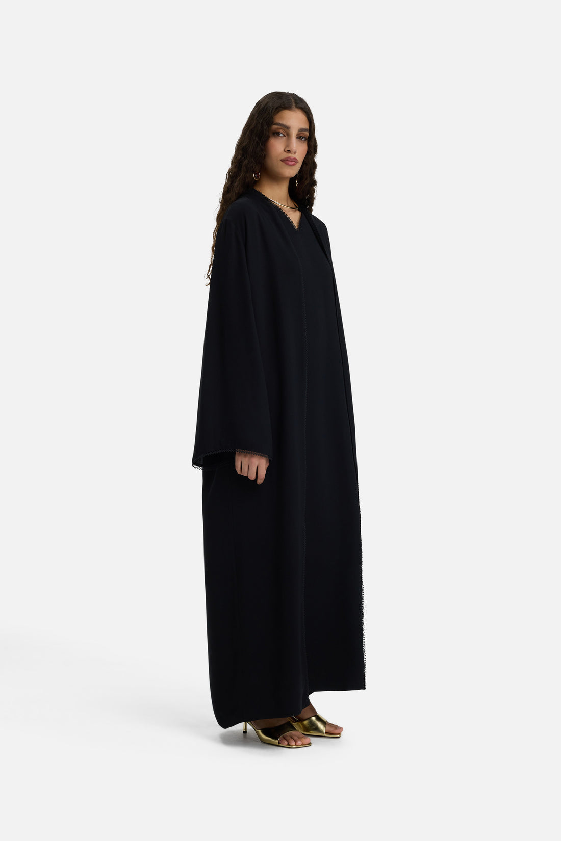 Abaya met picotrand | Zwart