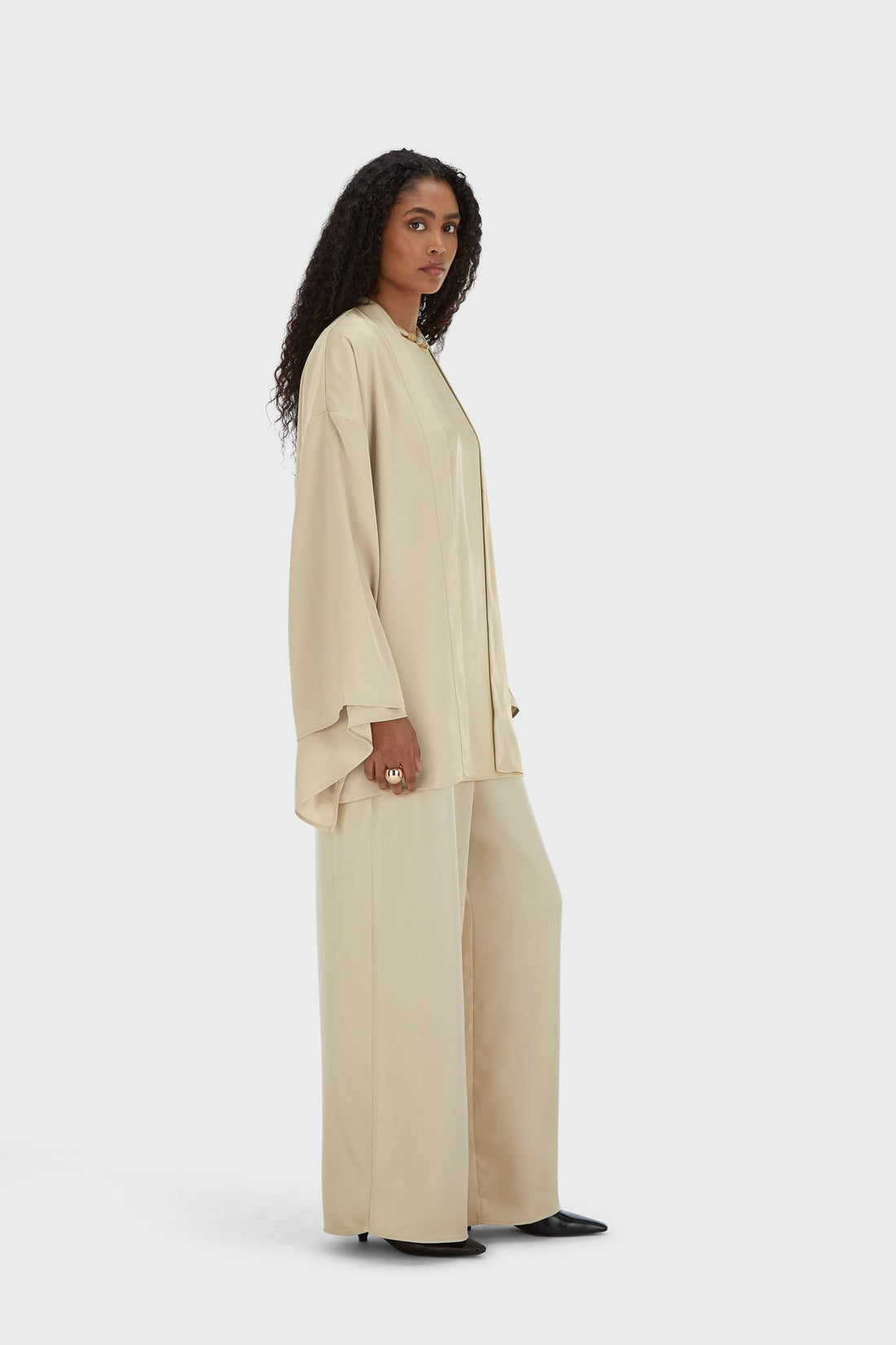 Korte Satijnen Abaya | Bruine Rijst